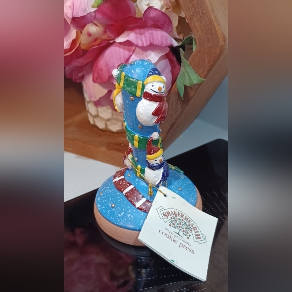 1997 Shaker Hearth Snowmen Cookie Press 5" Height